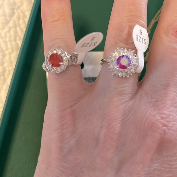 Bundle of random jewelry - Picture 4 of 8